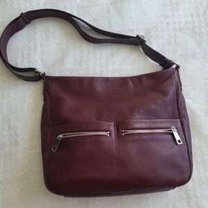 Atelier Noir By Rudsak Leather Crossbody Shoulder Bag in Burgundy